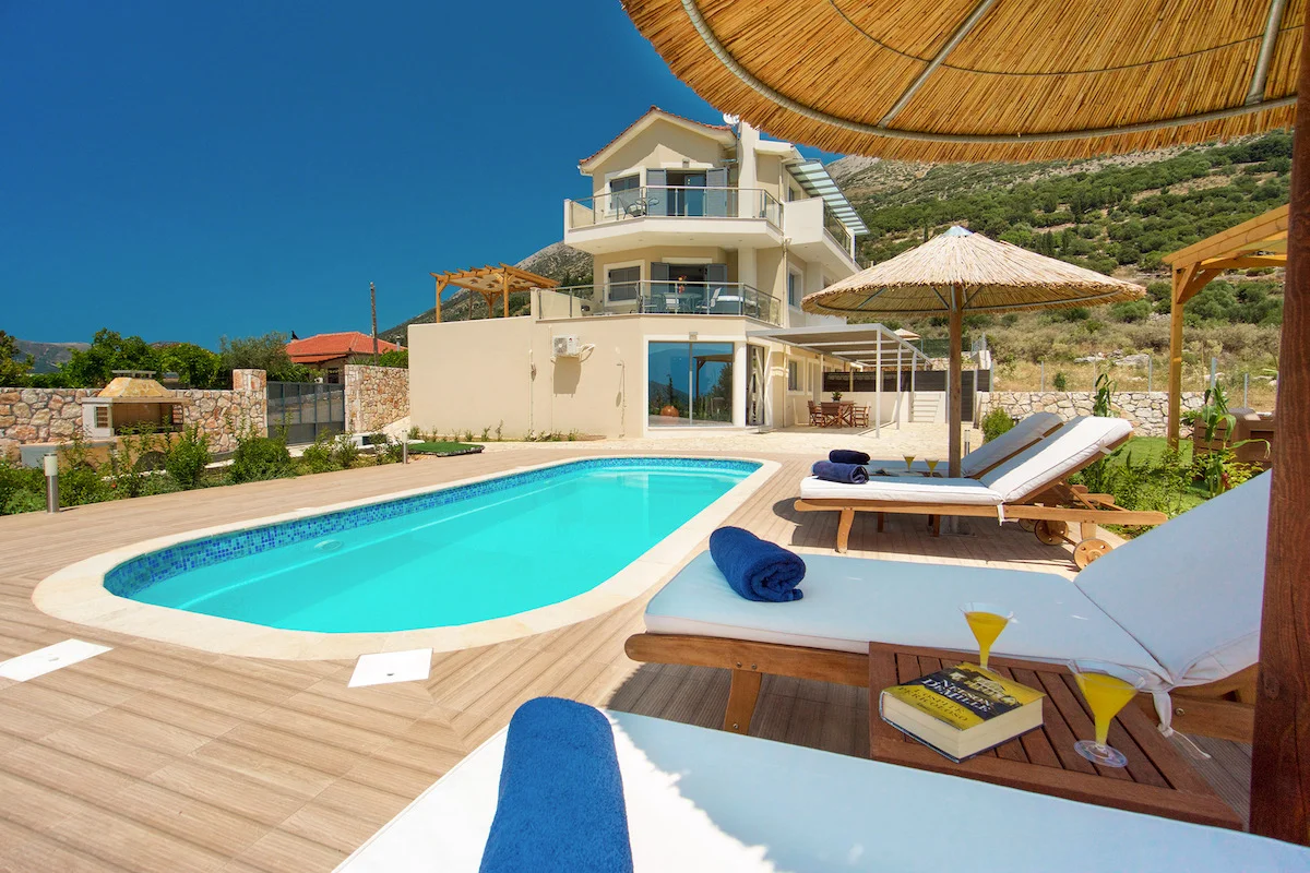 Villas Agia Efimia Kefalonia - Luxury Family Villas Kefalonia - Exclusive villas Kefalonia - Sea View Villas Agia Efimia Kefalonia